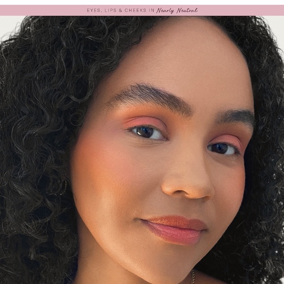 Rare Beauty Glossy Lip Balm Nearly Neutral - Picture 6 of 8